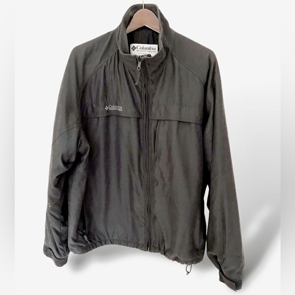 Vintage Columbia Gear for Rugged Travel and Trecking jacket